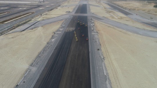 Istanbul Airport's third runway under construction