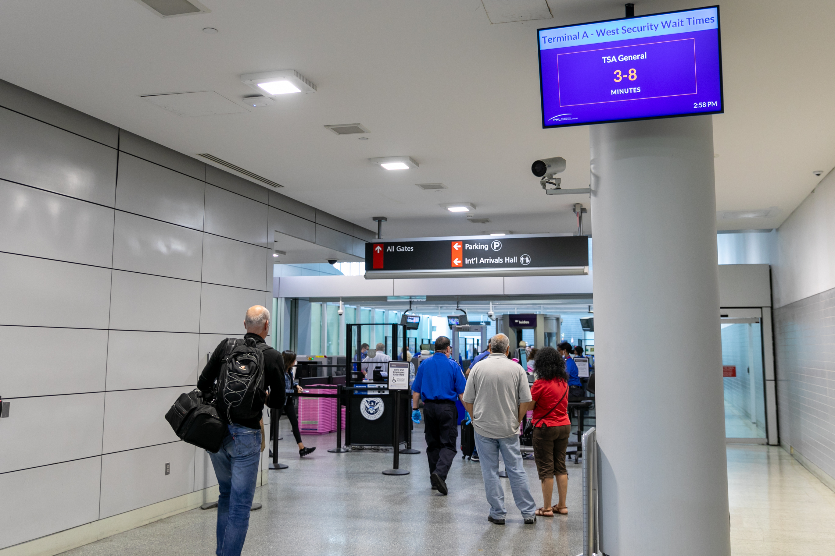 PHL completes second phase of QMS providing passengers with wait time updates