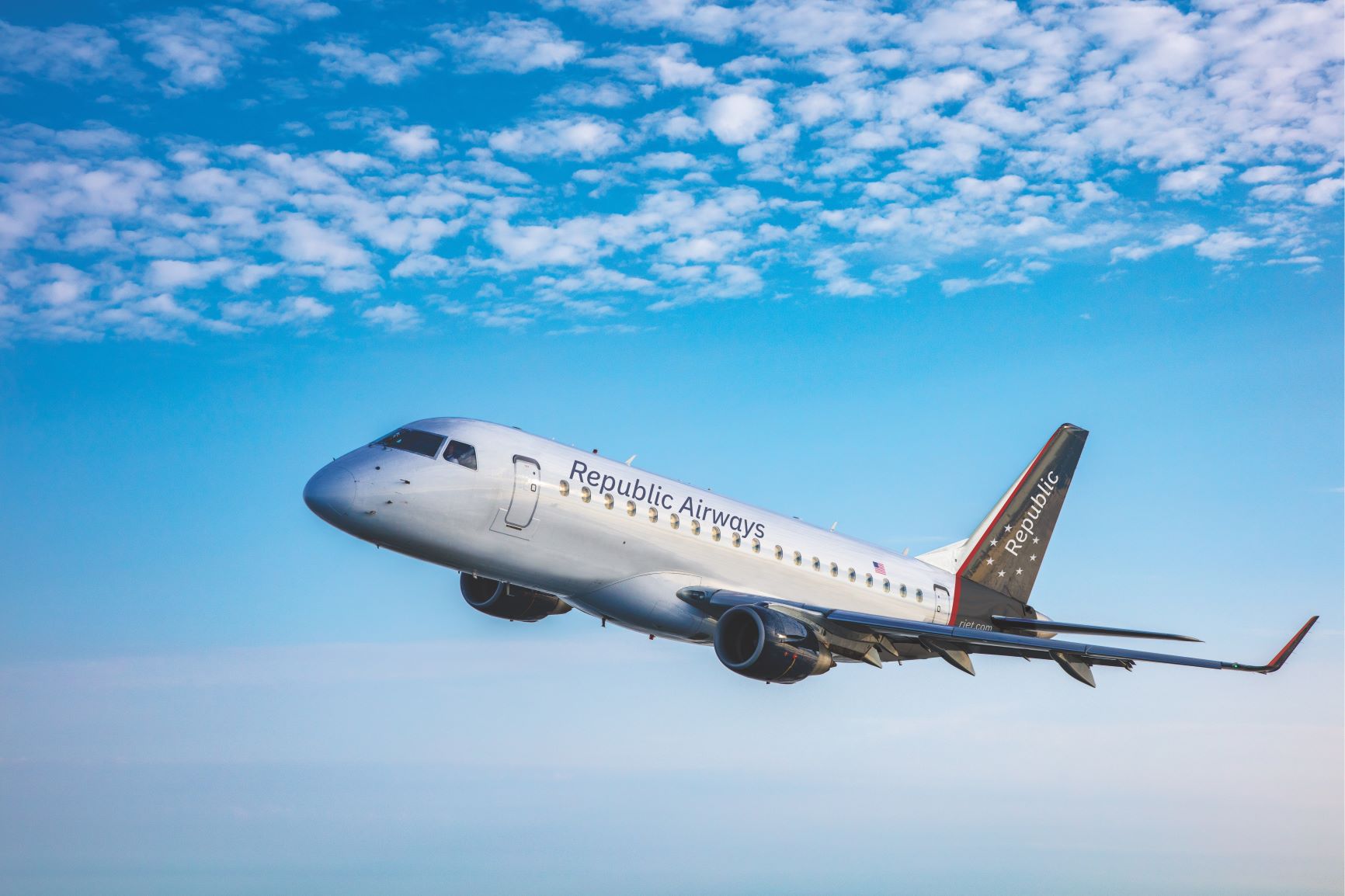 Republic Airways places order of 37 CF34-8E engines for its E-jets fleet with GE Aerospace