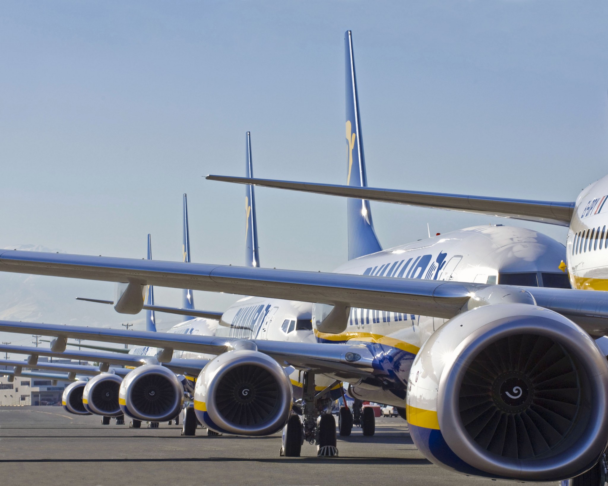 Ryanair renews with Navitaire