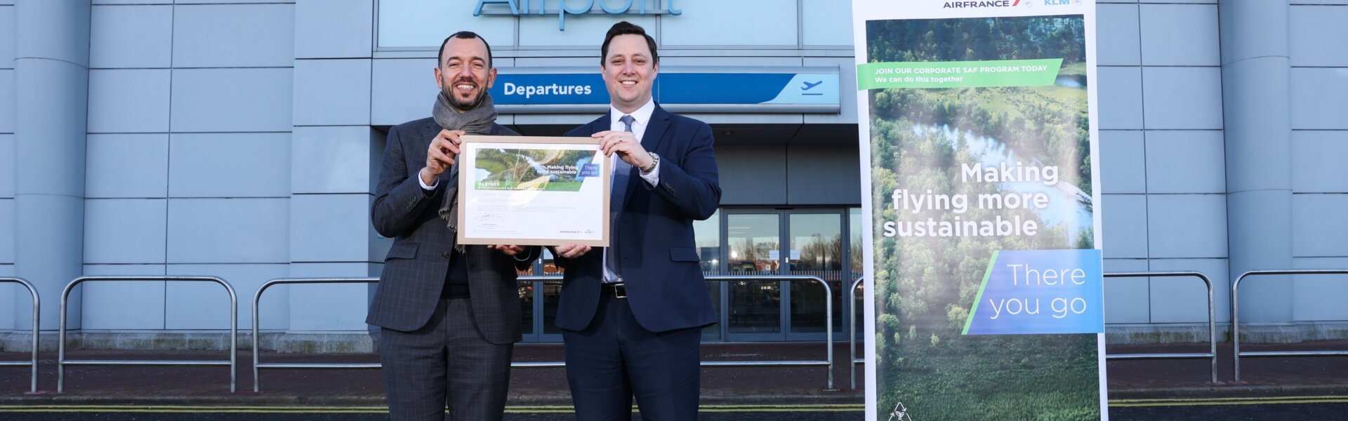 Teesside becomes UK's first airport to sign Green Aviation Fuel agreement with AFI-KLM