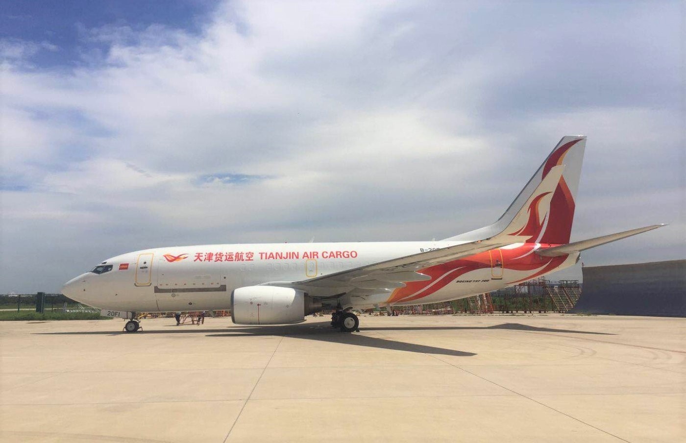 IAI delivers first converted 737-700 cargo aircraft to Tianjin Cargo