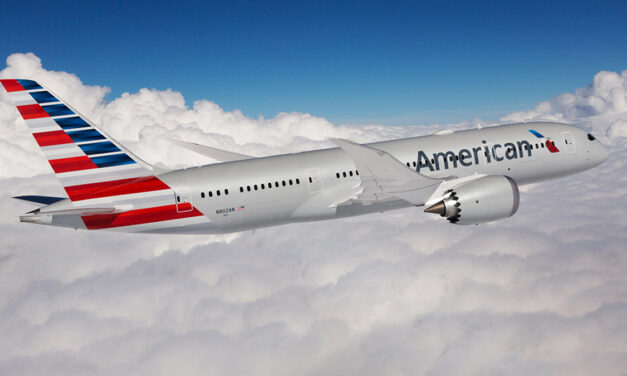 American Airlines reports record revenues in second quarter
