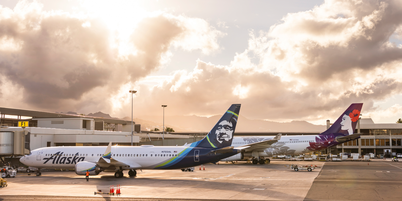 Alaska Airlines completes Hawaiian Airlines acquisition