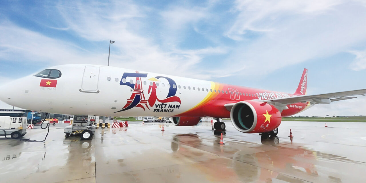 Vietjet unveils new A321neo to commemorate 50 years of Vietnam-France diplomatic relations